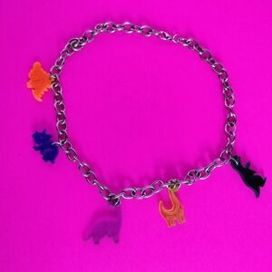 Dinosaur chain necklace